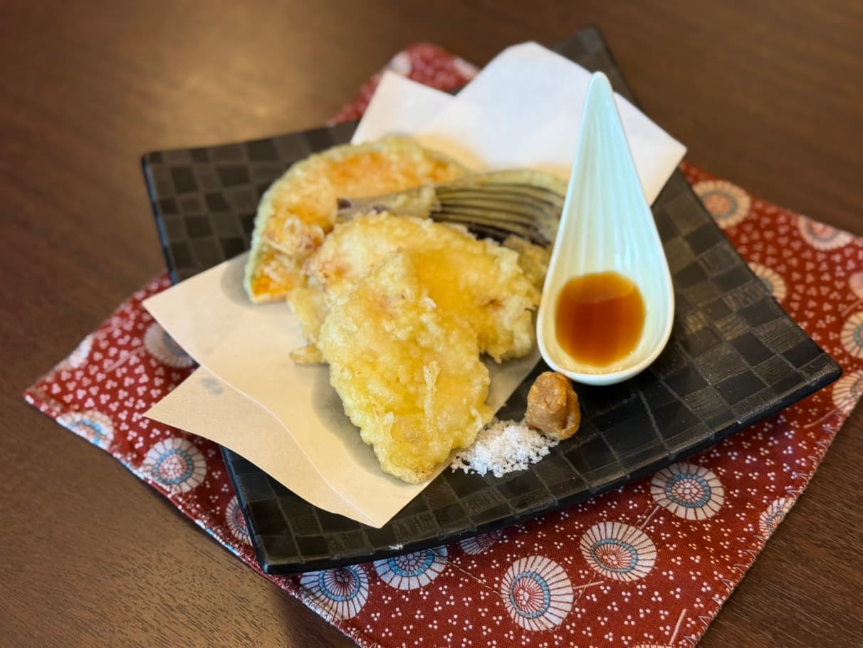 鶏屋の天盛り