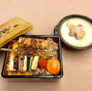 炭火焼鳥重＋水たき小鍋
